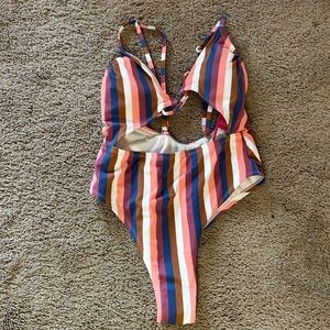 Striped one piece swimsuit with front cut out